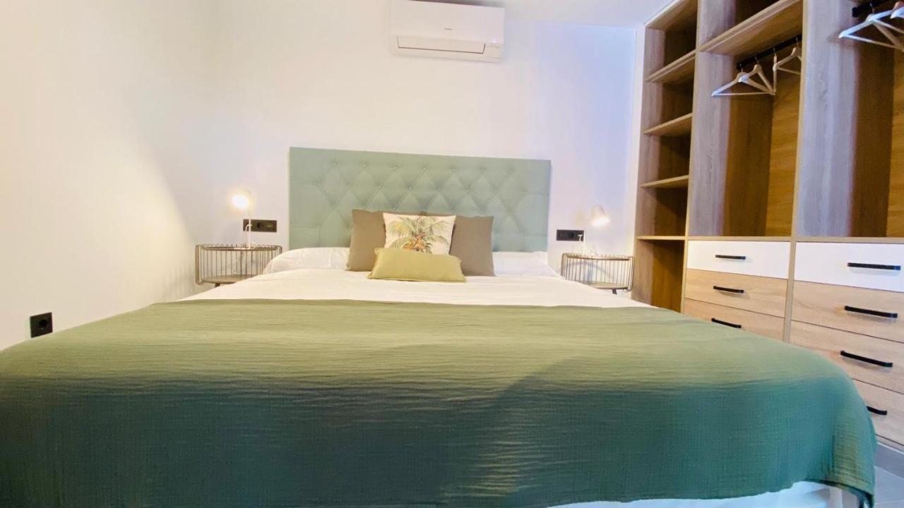 Casa Diaz Recuerda - Bajo Apartment Estepona Ngoại thất bức ảnh